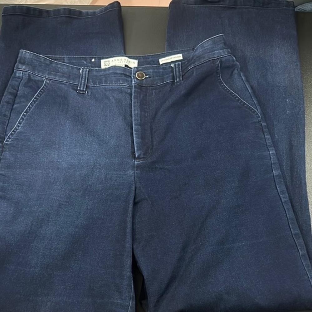 422.   Anne Klein women’s Dark Blue high rise wide leg trousers size 6